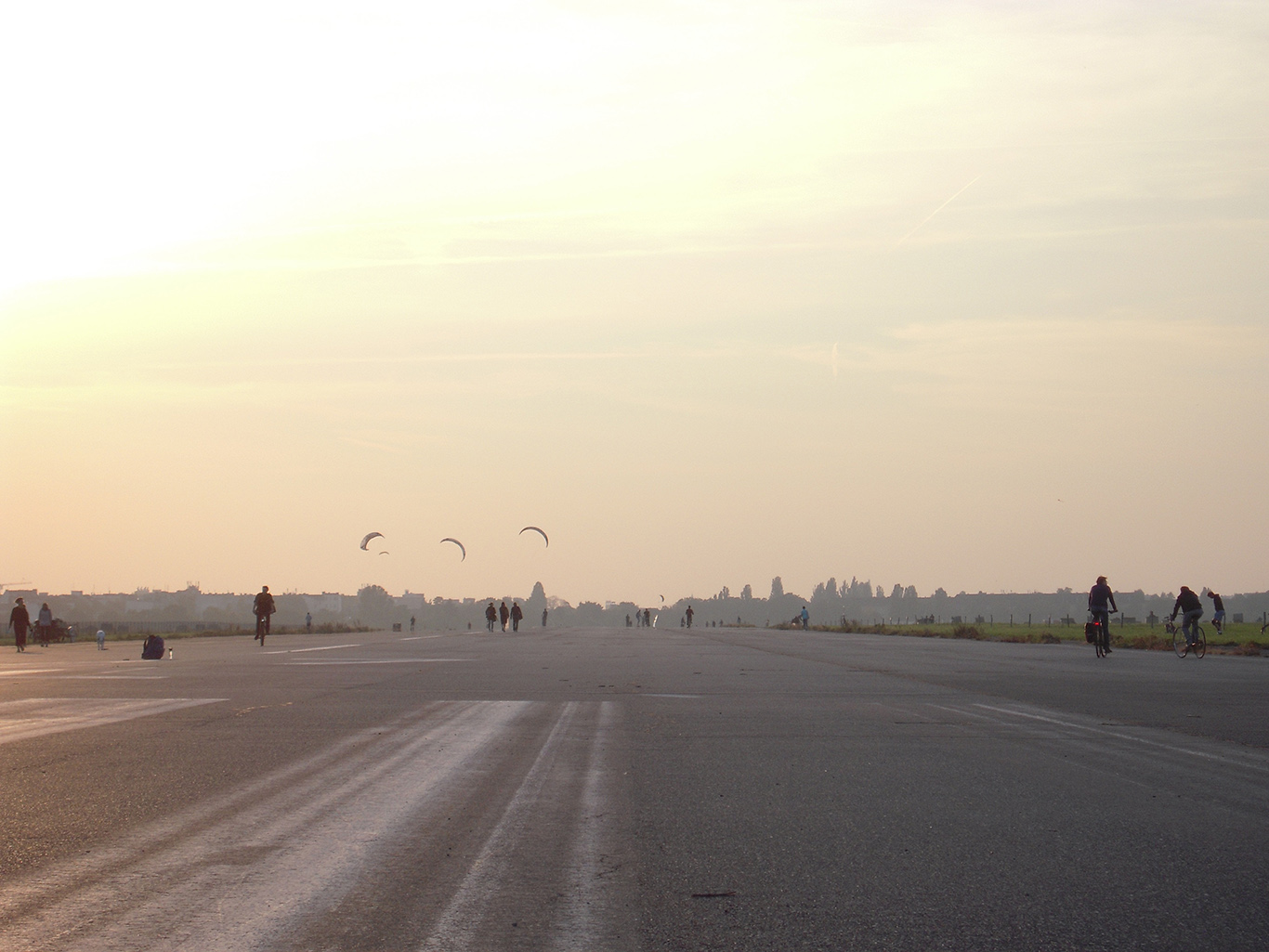 Tempelhofer-Feld_©_Beatrice-Stude_601_xs